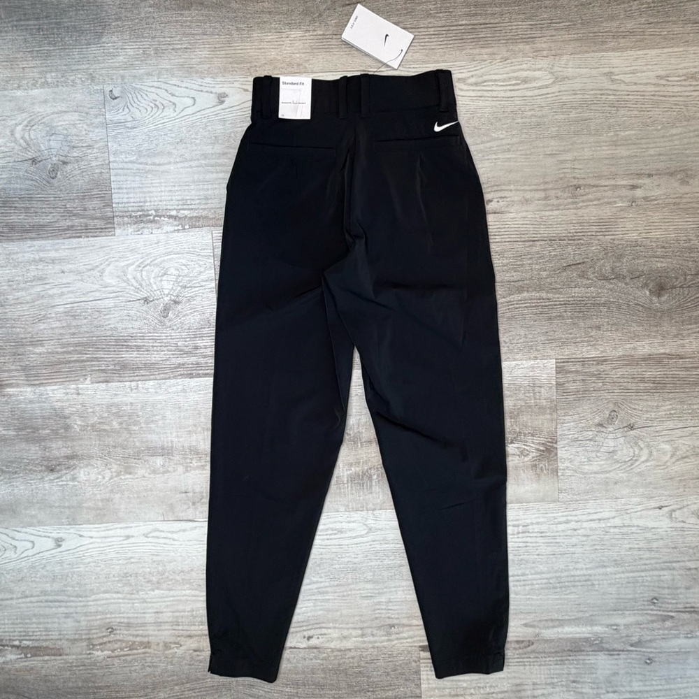 Nike Dri-Fit Golf Pants Regular Fit Women’s size XS Black NWT Lightweight